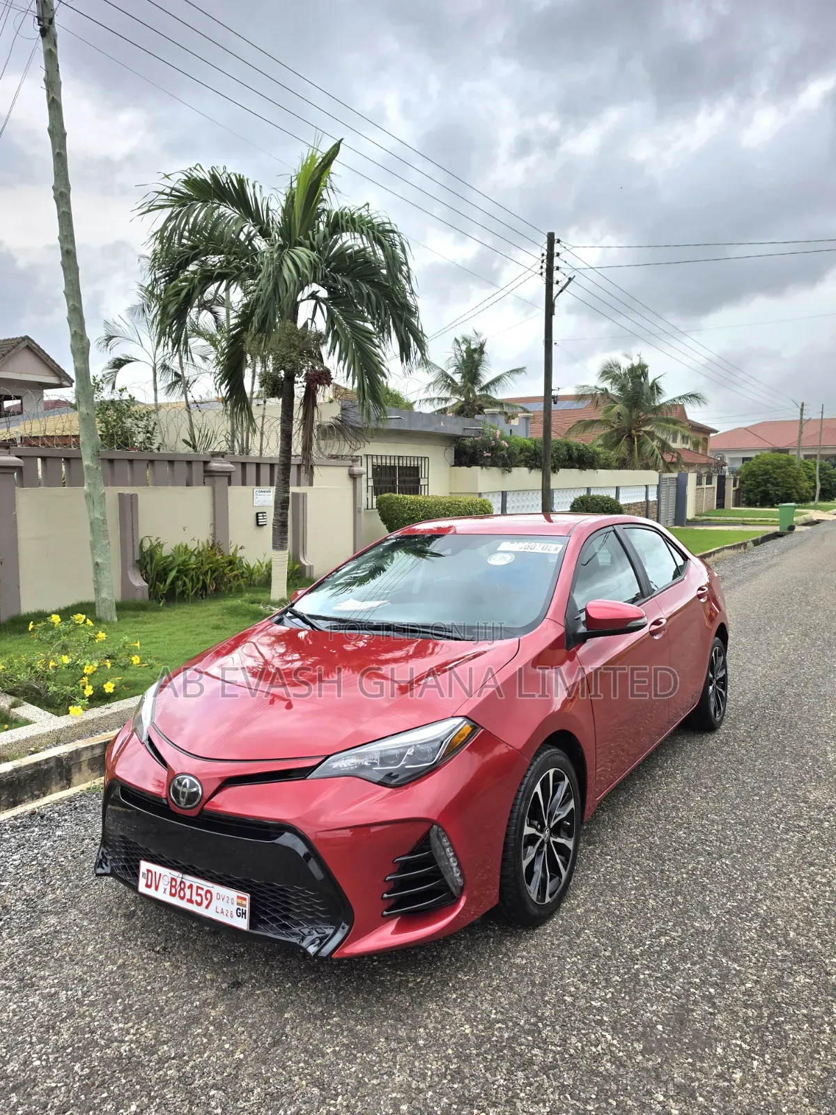Toyota Corolla SE Special Edition 4dr Sedan (1.8L 4cyl CVT) 2017 Red