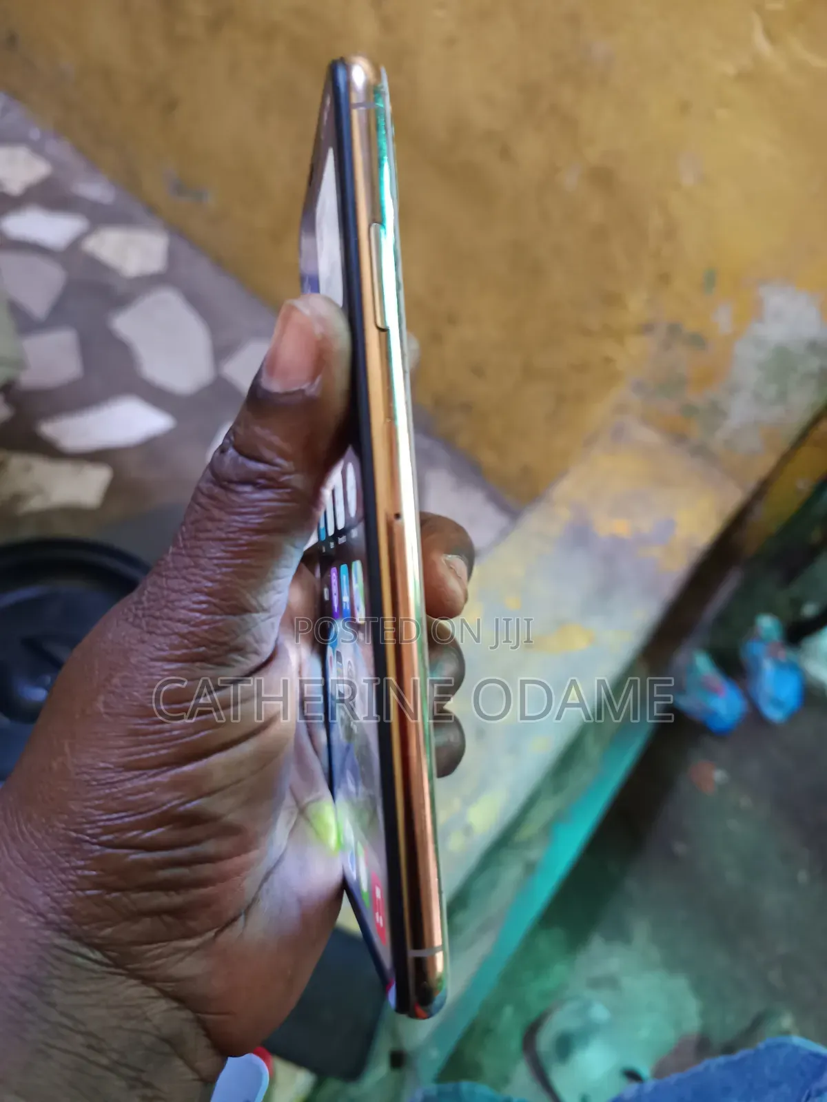 Apple iPhone XS Max 64 GB Gold