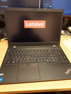 Laptop Lenovo ThinkPad P15s 16GB Intel Core i7 SSD 1T