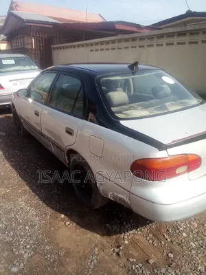 Chevrolet Prizm Automatic 2002 Silver