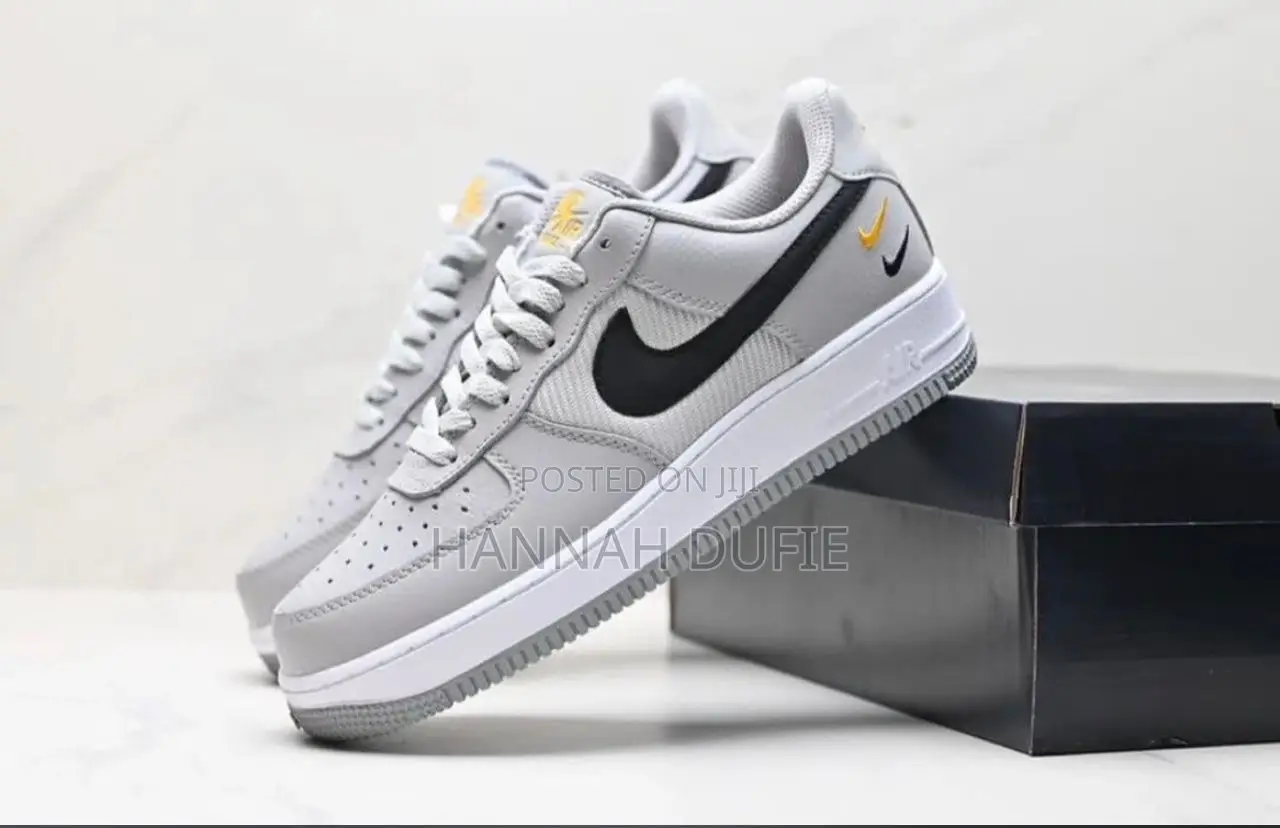 Hans Quality and Affordable Sneakers and Design Dresses