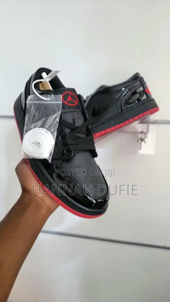 Hans Quality and Affordable Sneakers and Design Dresses