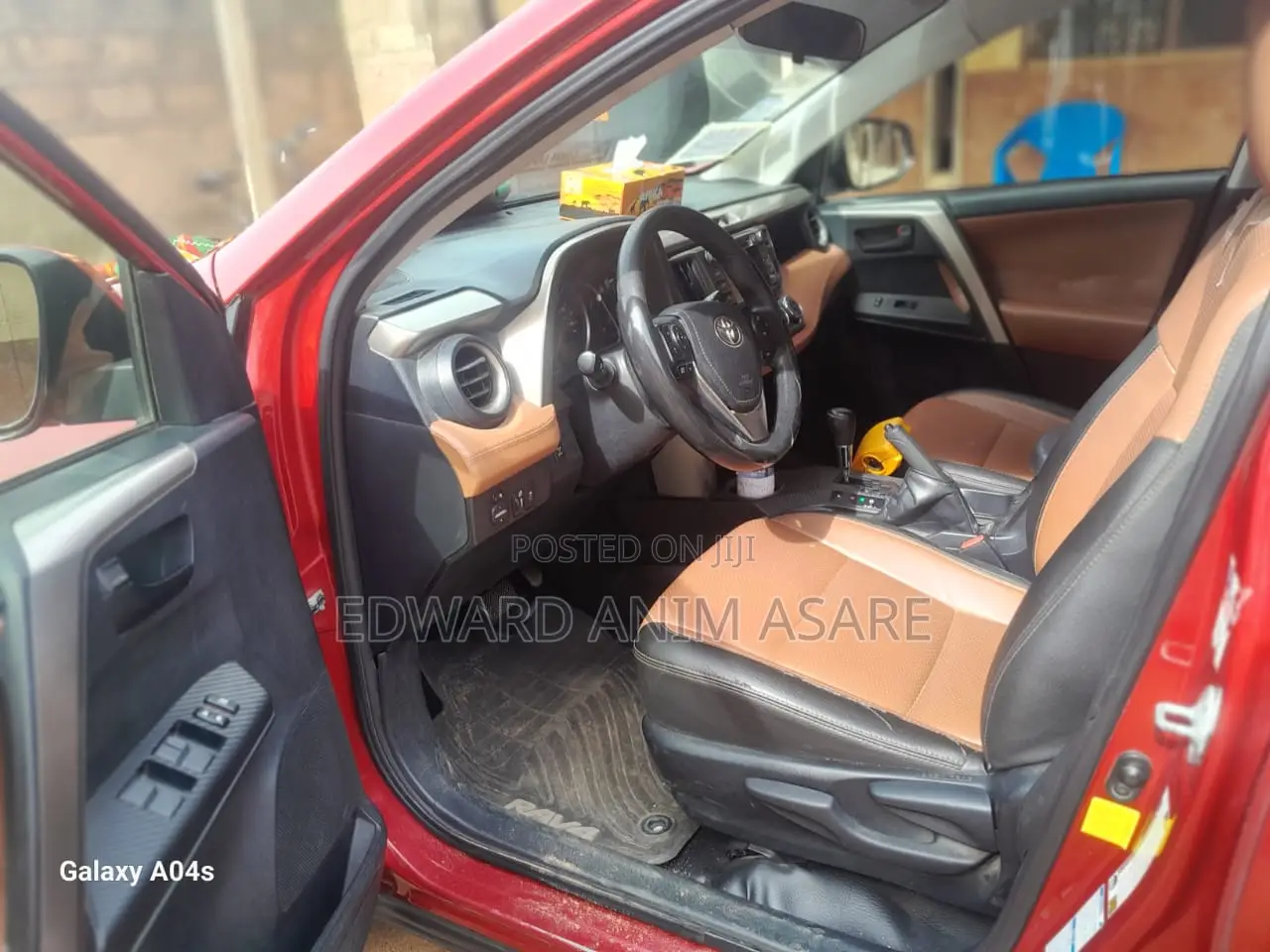 Toyota RAV4 LE 4dr SUV AWD (2.5L 4cyl 6A) 2015 Red