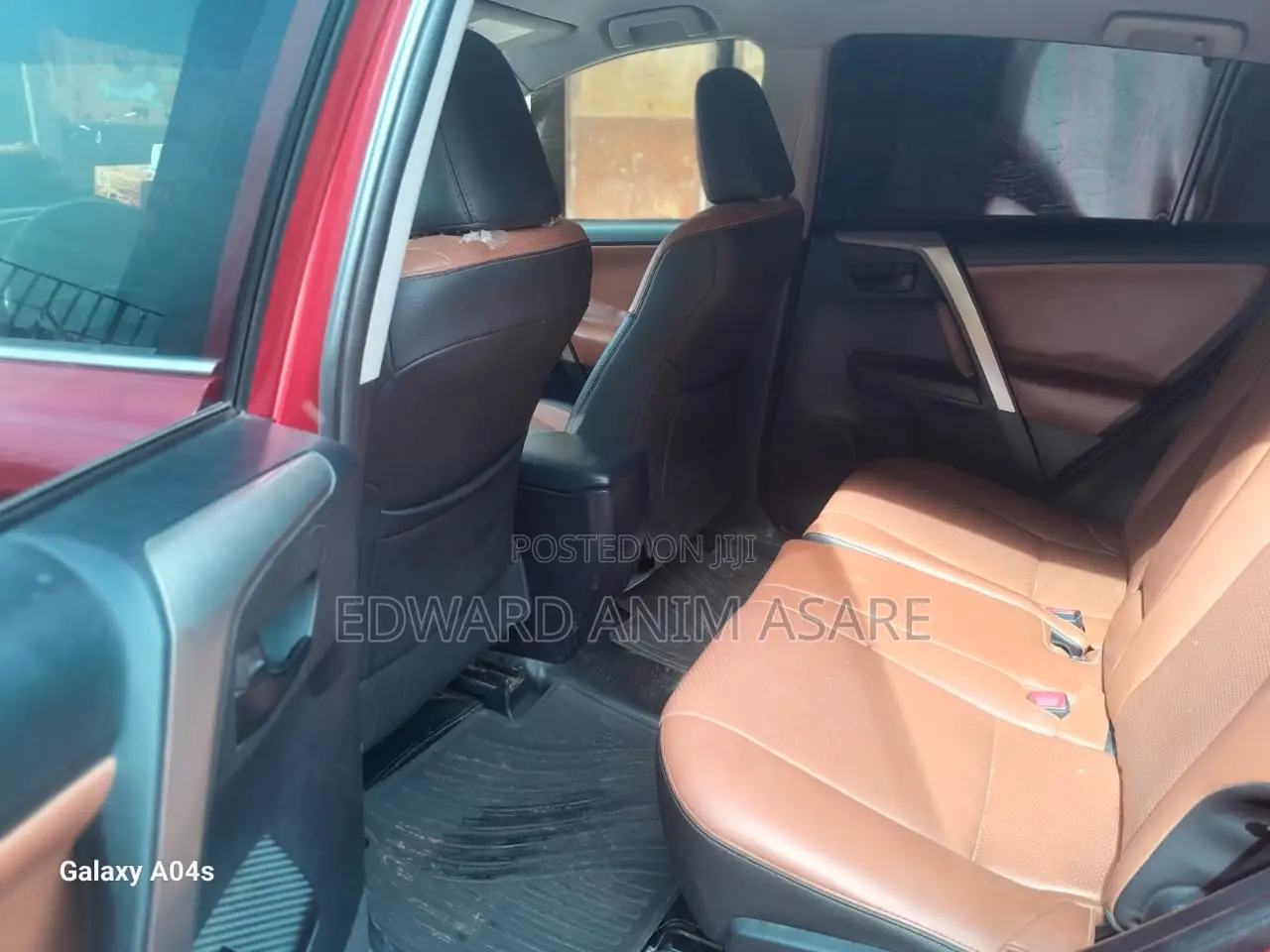 Toyota RAV4 LE 4dr SUV AWD (2.5L 4cyl 6A) 2015 Red