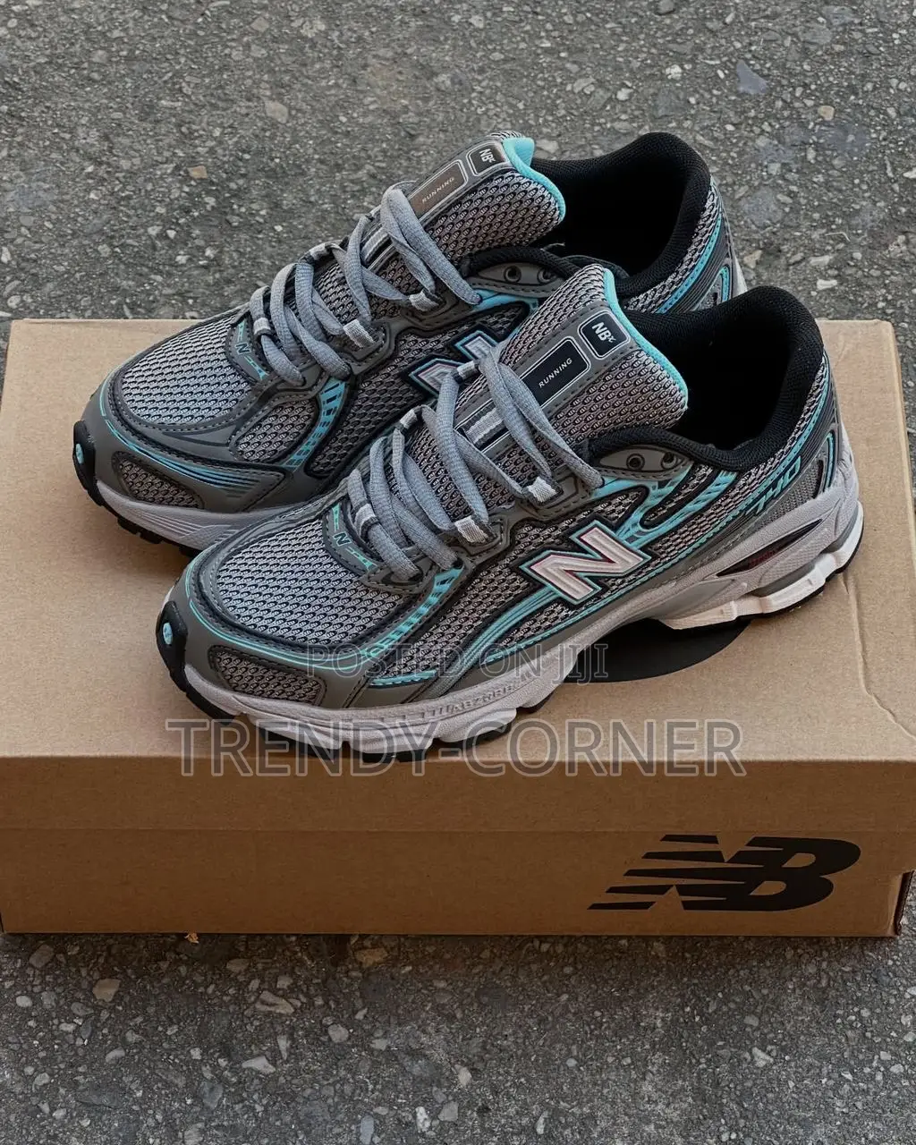 New Balance 740 "Infrared"
