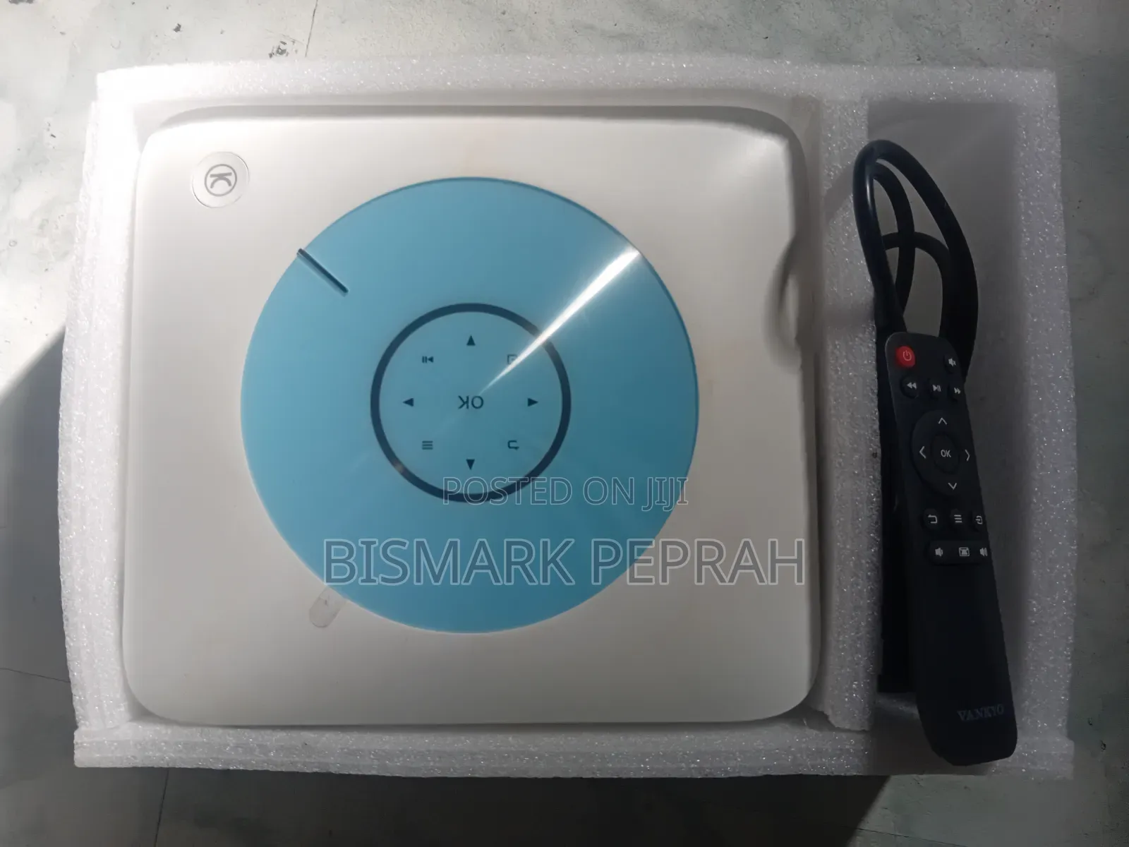 Vankyo Projector for Sale