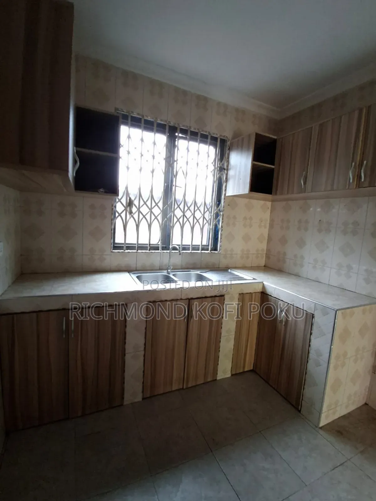 2bdrm Apartment in Kofis Realty, Spintex for rent