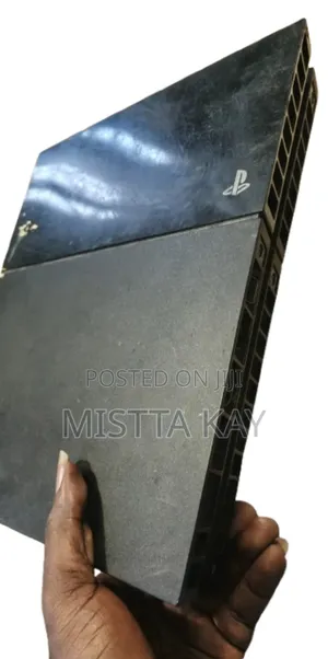 Playstation 4 Console