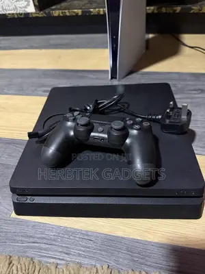 Playstation 4 Slim 500gb