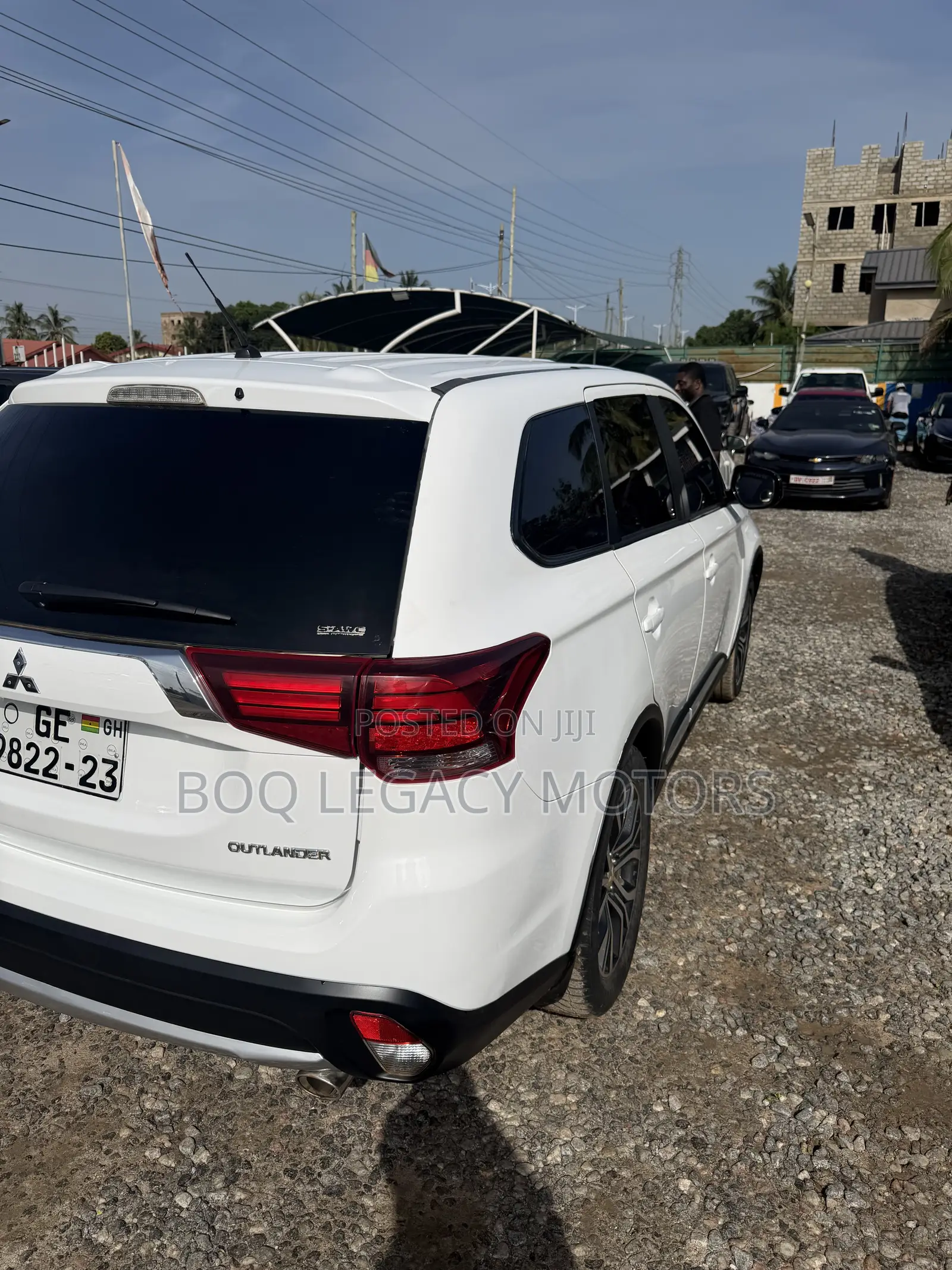 Mitsubishi Outlander 2017 White