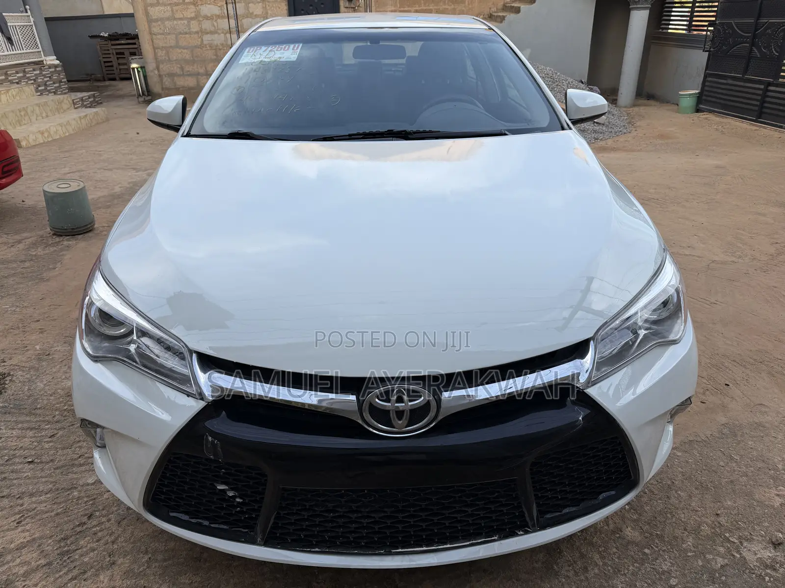 Toyota Camry 2017 White