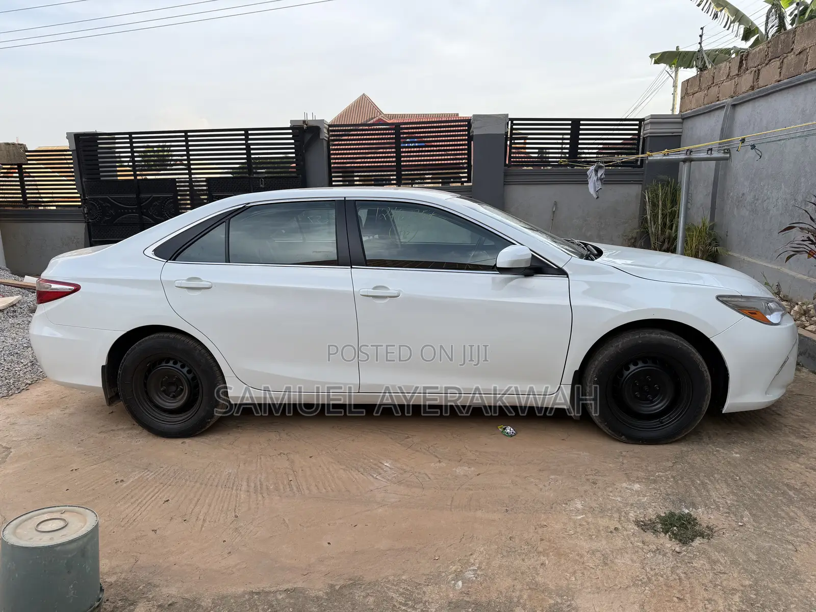 Toyota Camry 2017 White