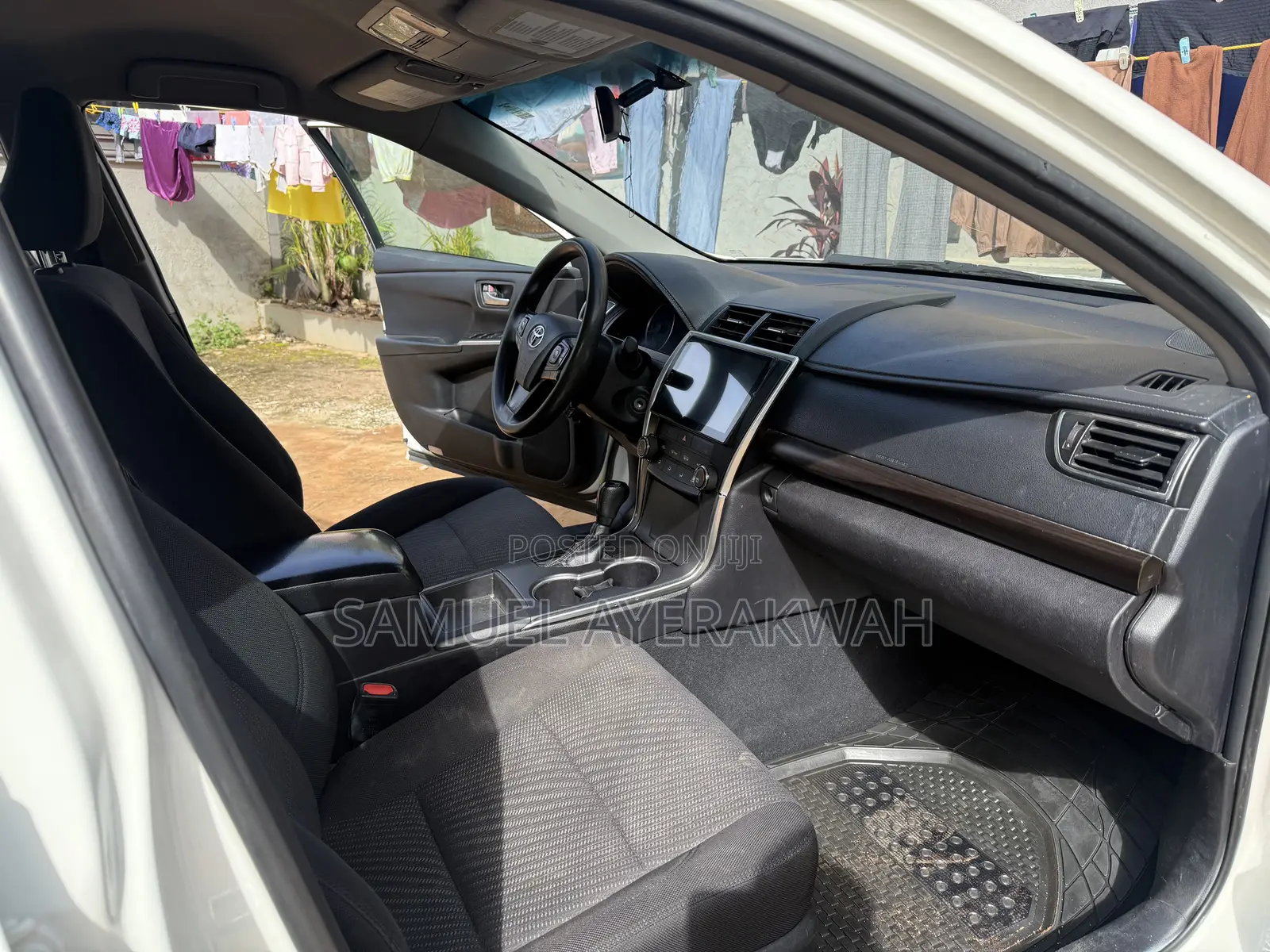 Toyota Camry 2017 White