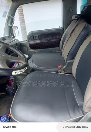 Samsung Truck: 2010 Model for Sale