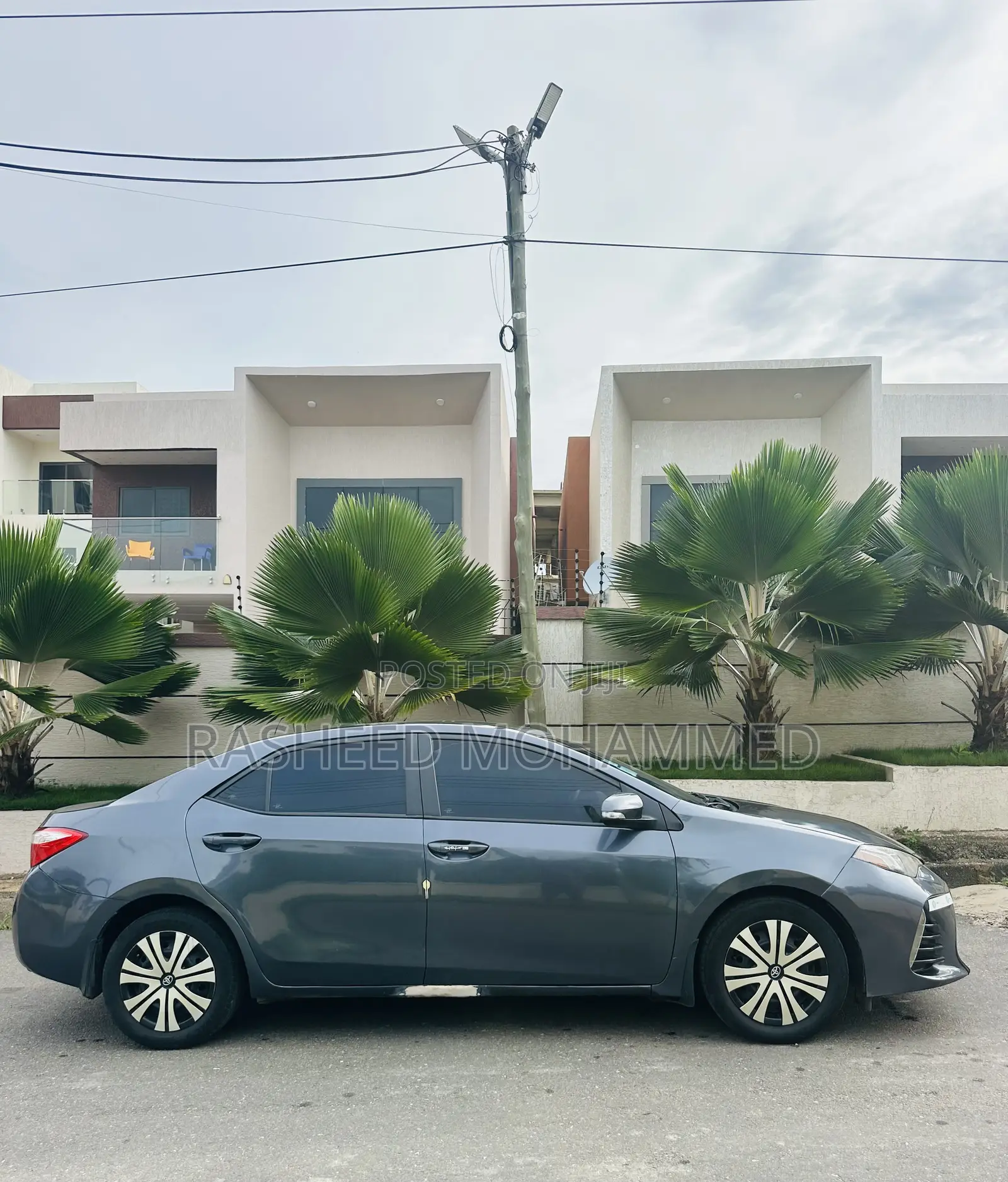 Toyota Corolla 2019 Gray