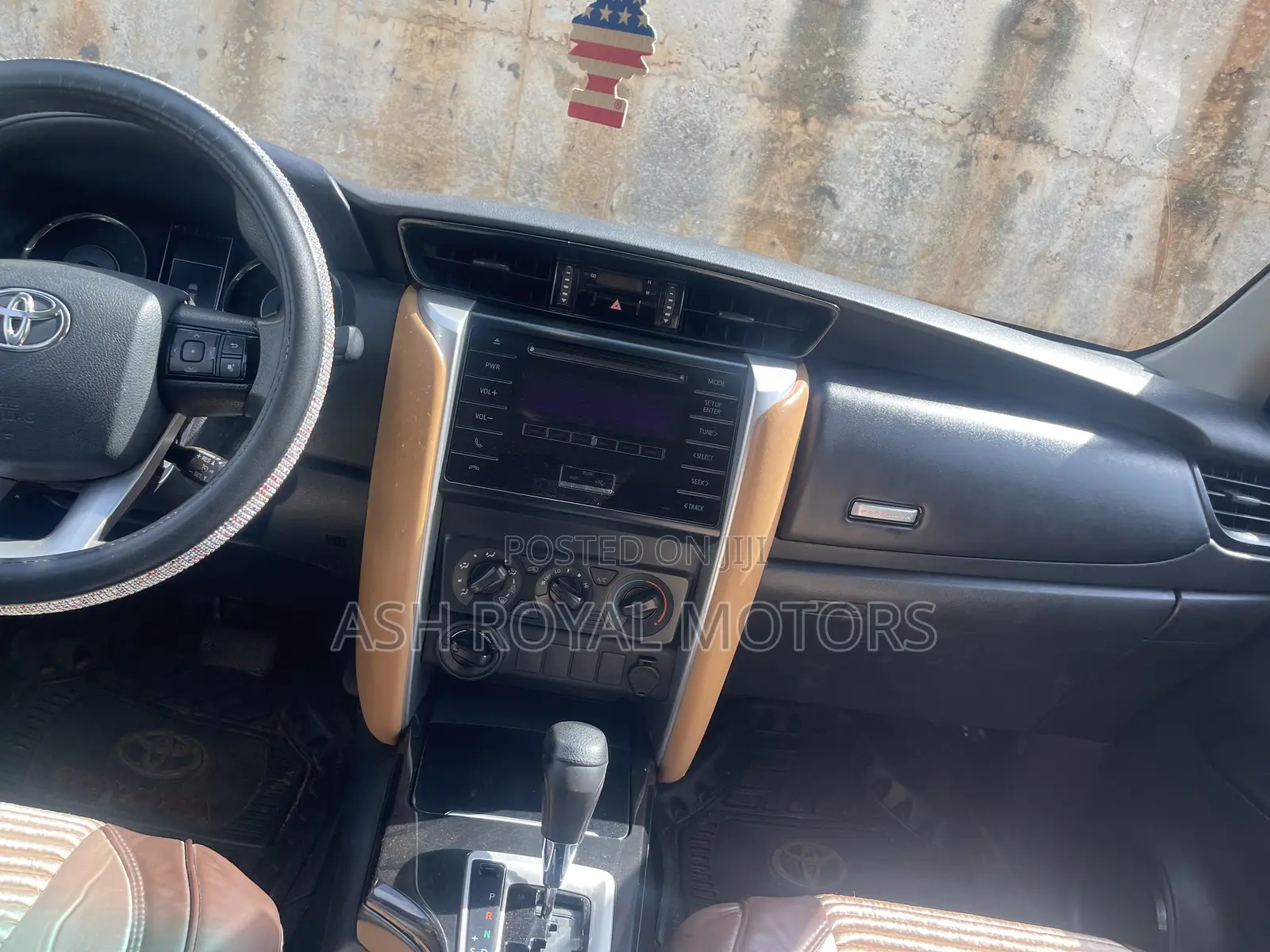 Toyota Fortuner 2.7 AWD 2018 White