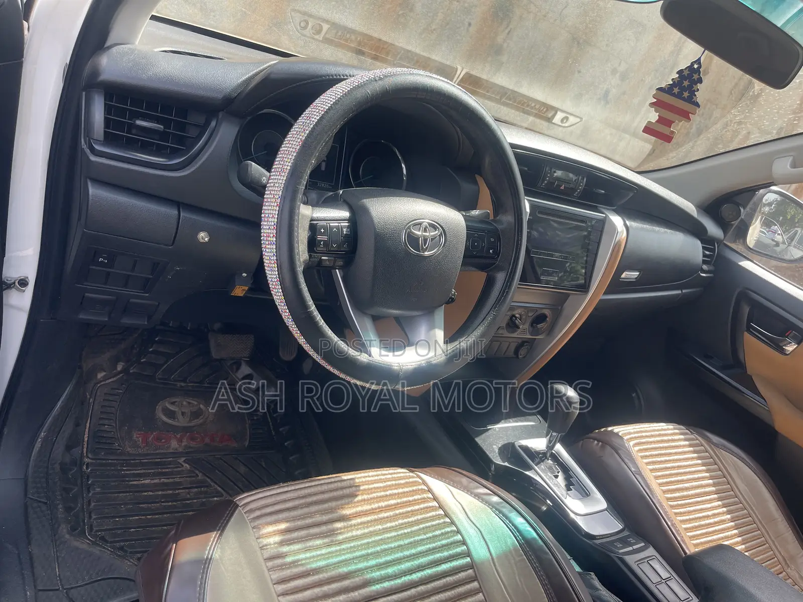 Toyota Fortuner 2.7 AWD 2018 White