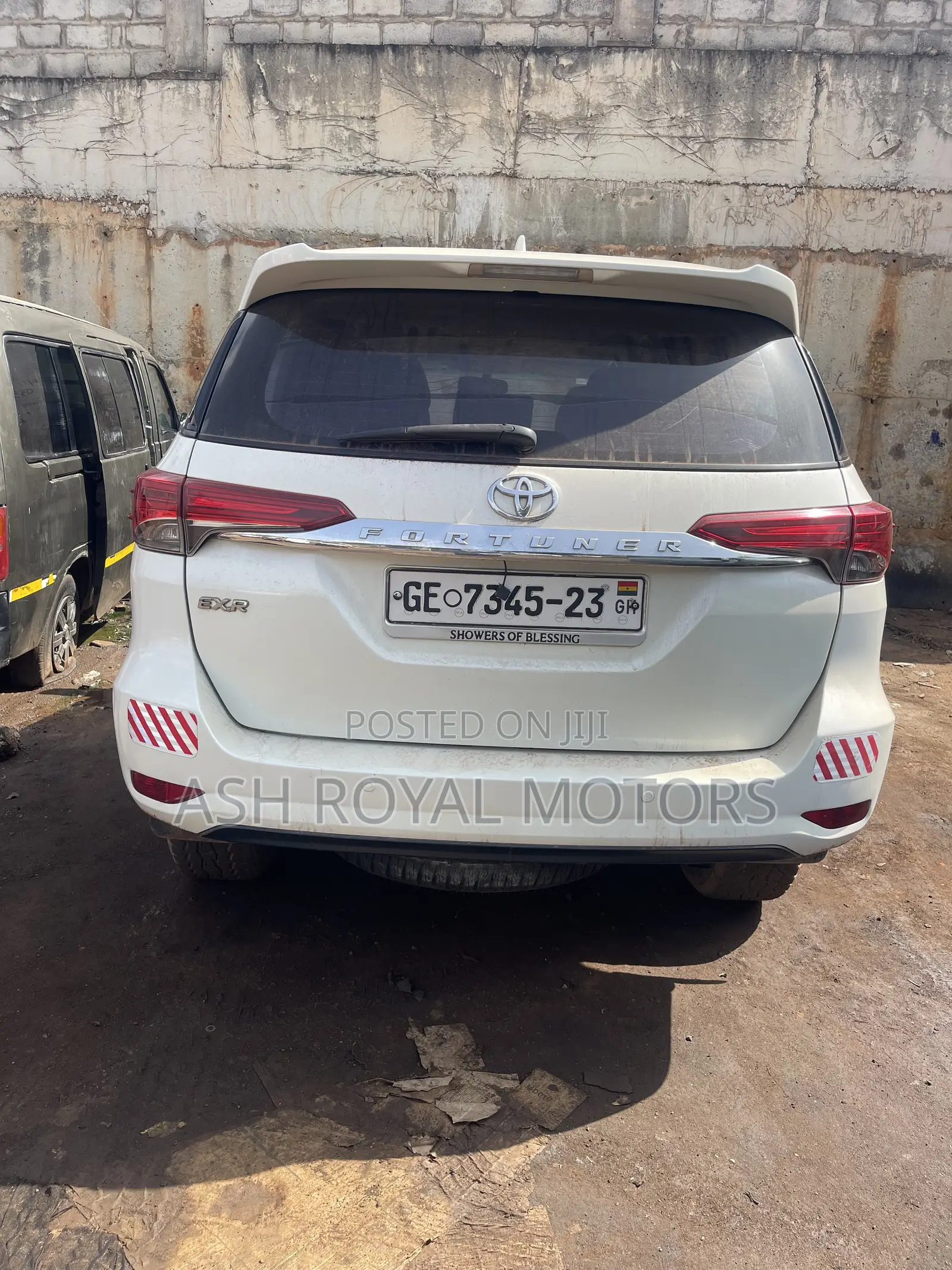 Toyota Fortuner 2.7 AWD 2018 White