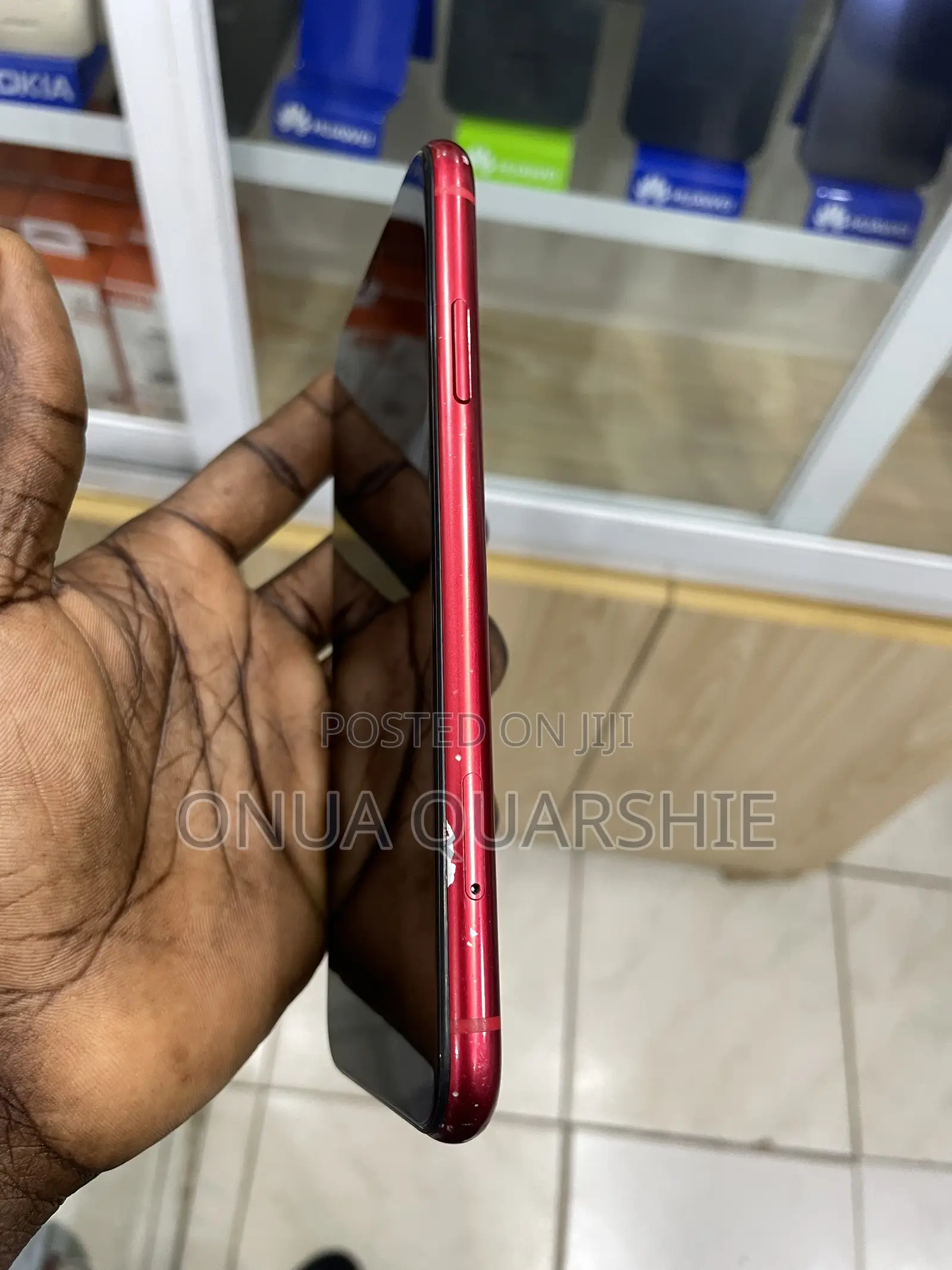 Apple iPhone 11 64 GB Red
