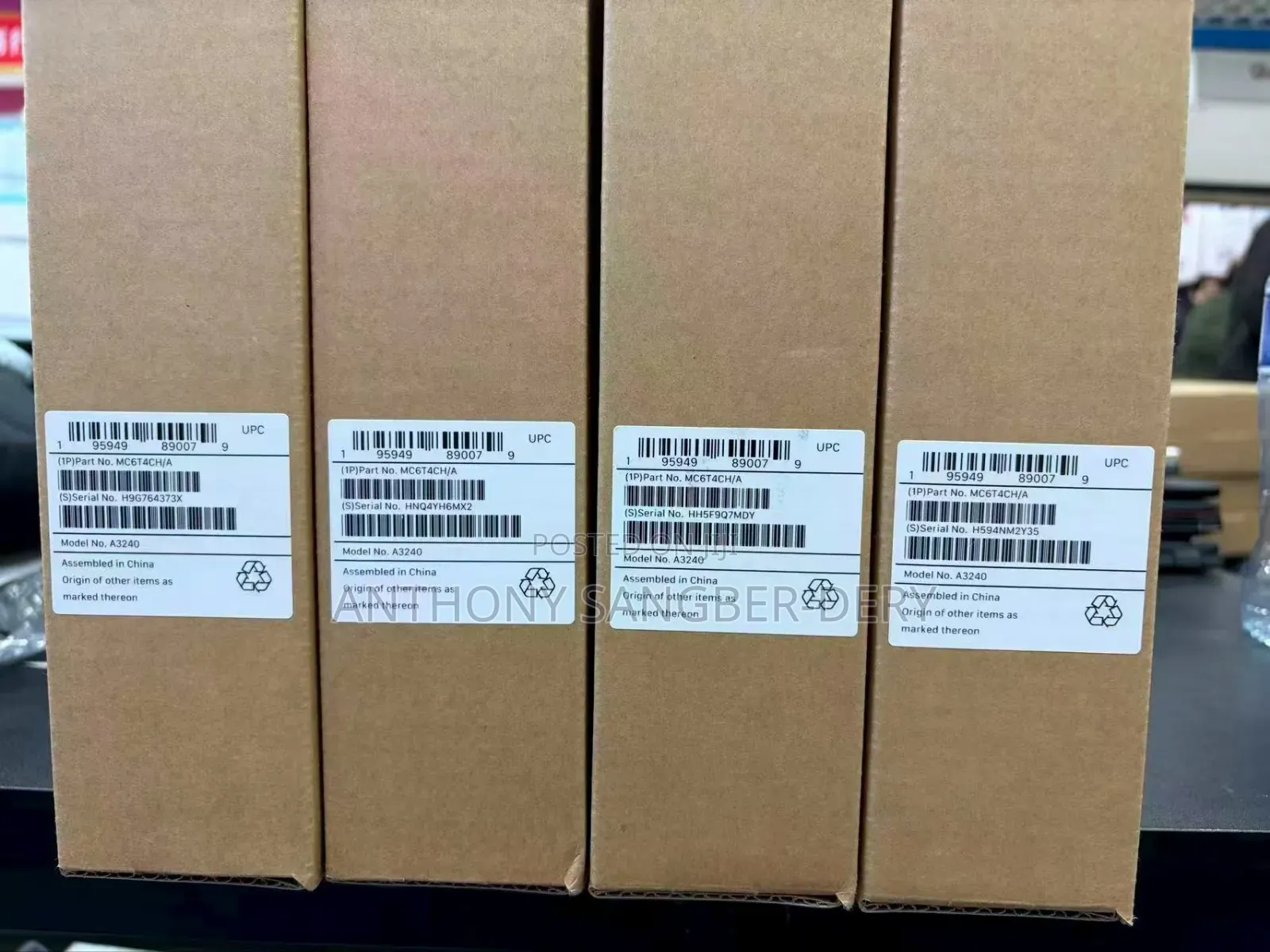 New Laptop Apple MacBook Air 2025 M4 13-inch 16GB Apple M4 SSD 256GB