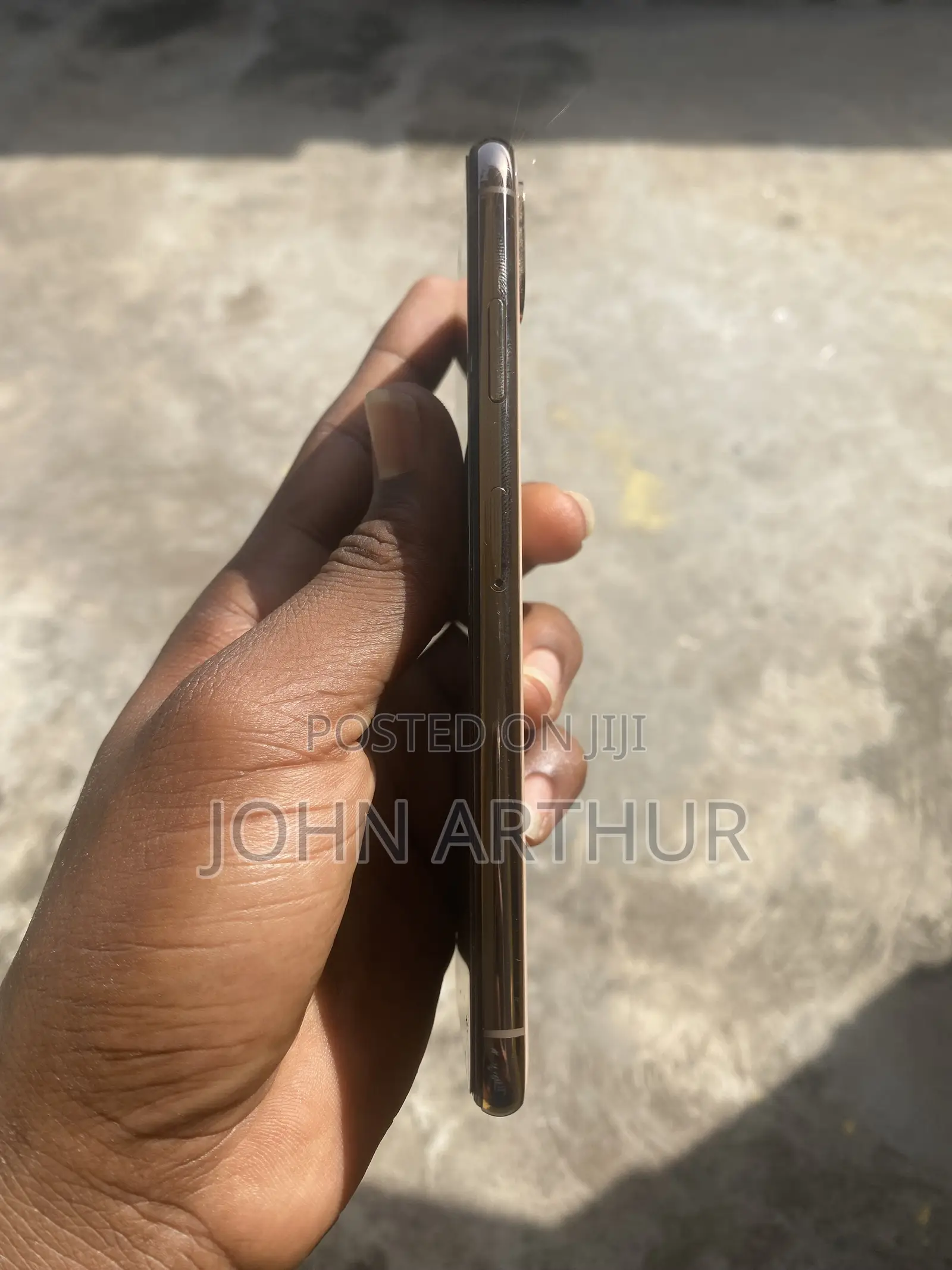 Apple iPhone XS Max 64 GB Gold