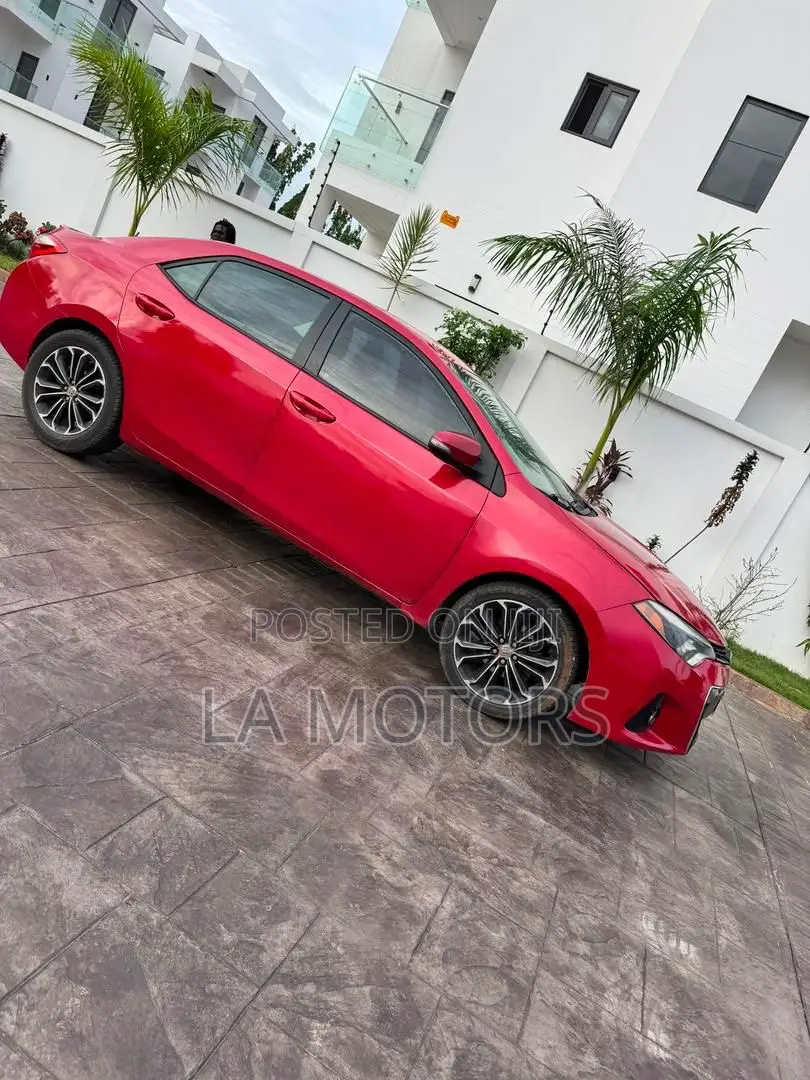 Toyota Corolla 2016 Red