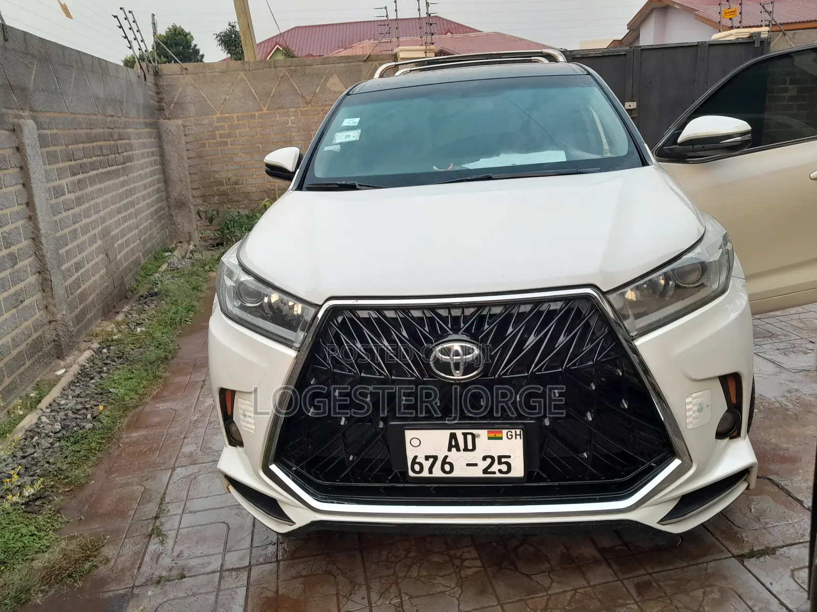 Toyota Highlander LE 4dr SUV (2.7L 4cyl 6A) 2015 White