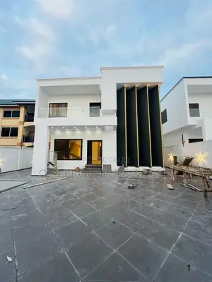 4bdrm House in School Junction for rent