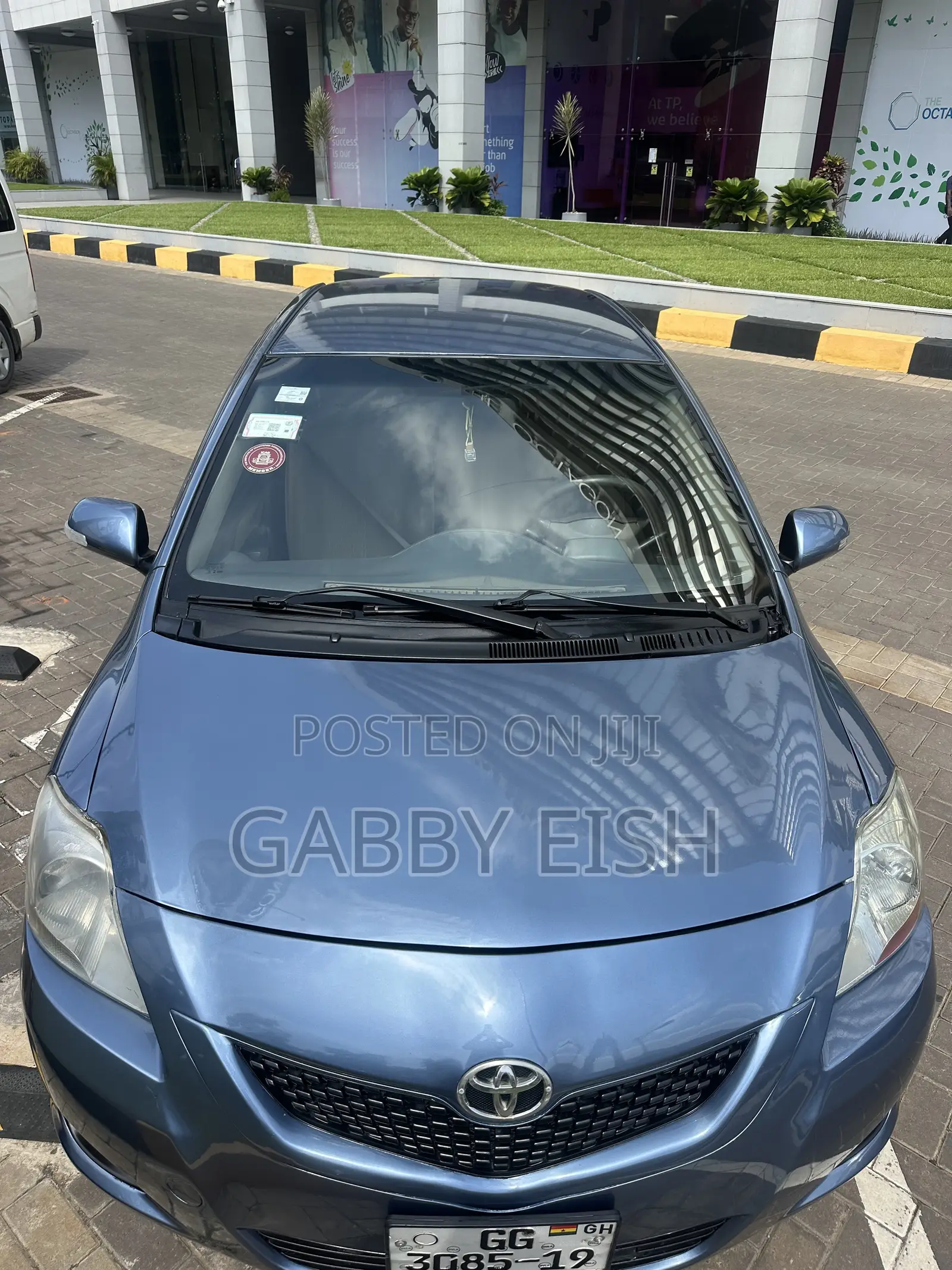 Toyota Belta 2010 Blue