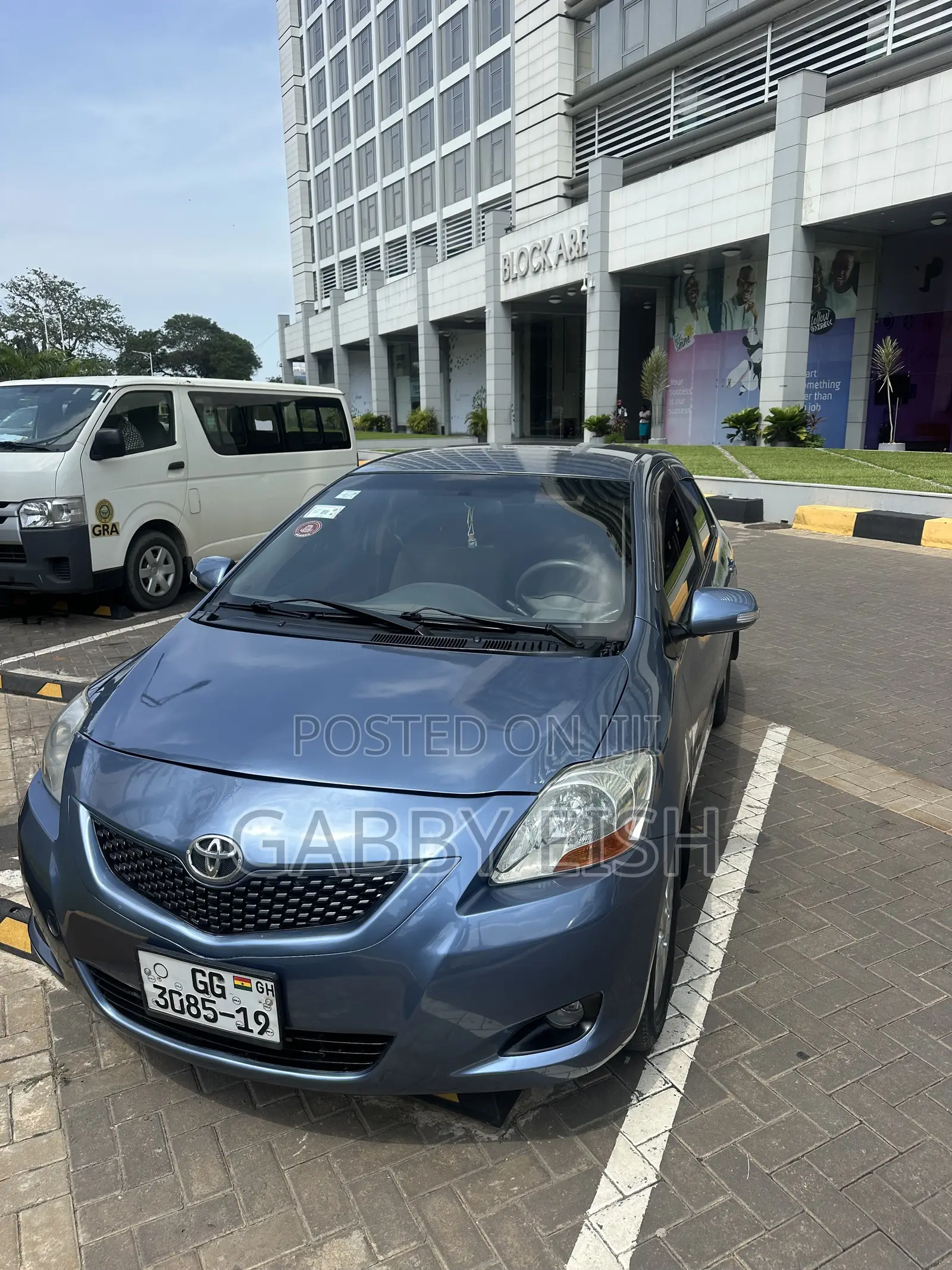 Toyota Belta 2010 Blue