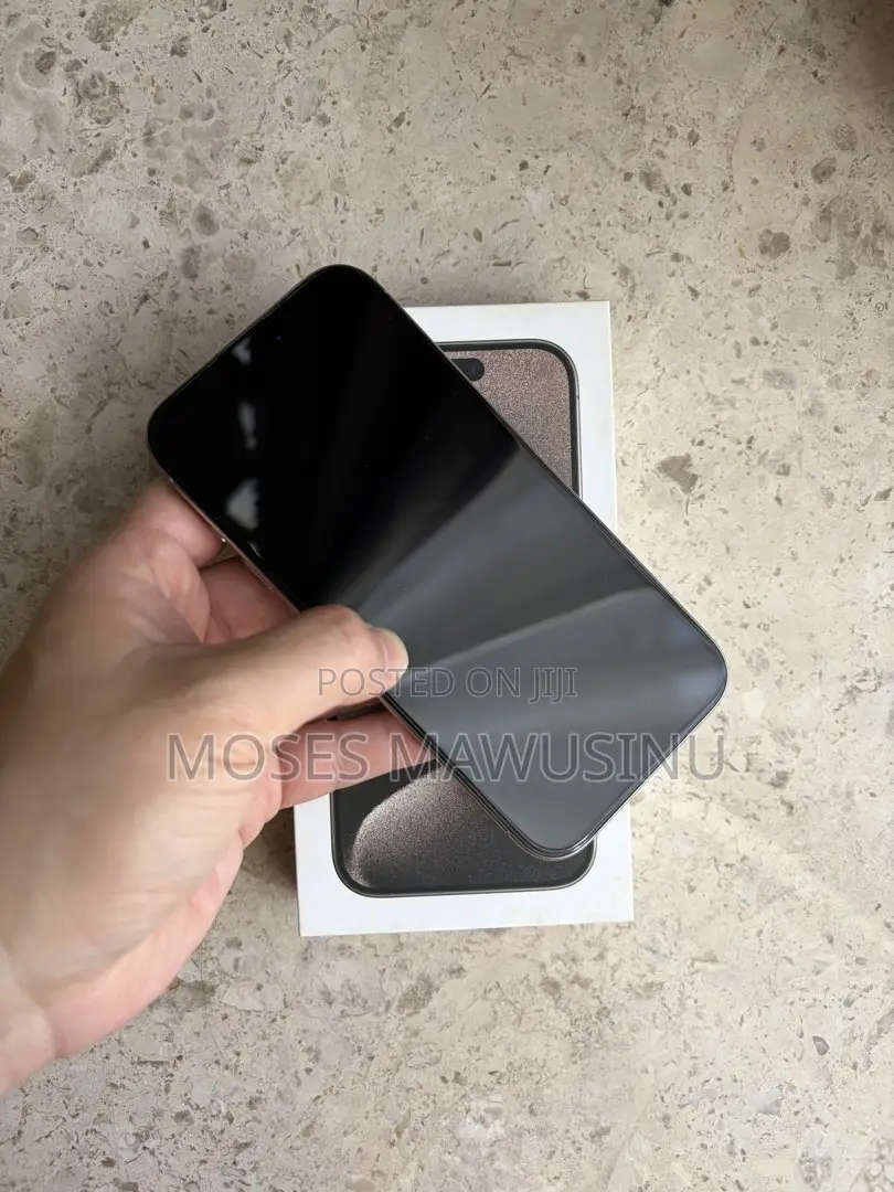 Apple iPhone 15 Pro Max 512 GB Gray