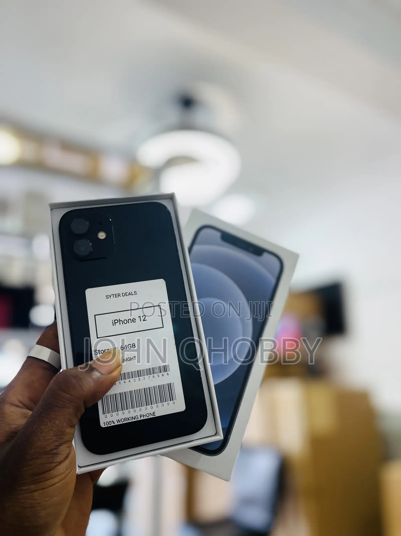 Apple iPhone 12 64 GB Black