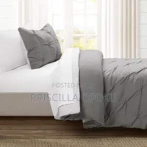 Lush Decor Decor Ravello Pintuck Navy 5-Piece Comforter Set.
