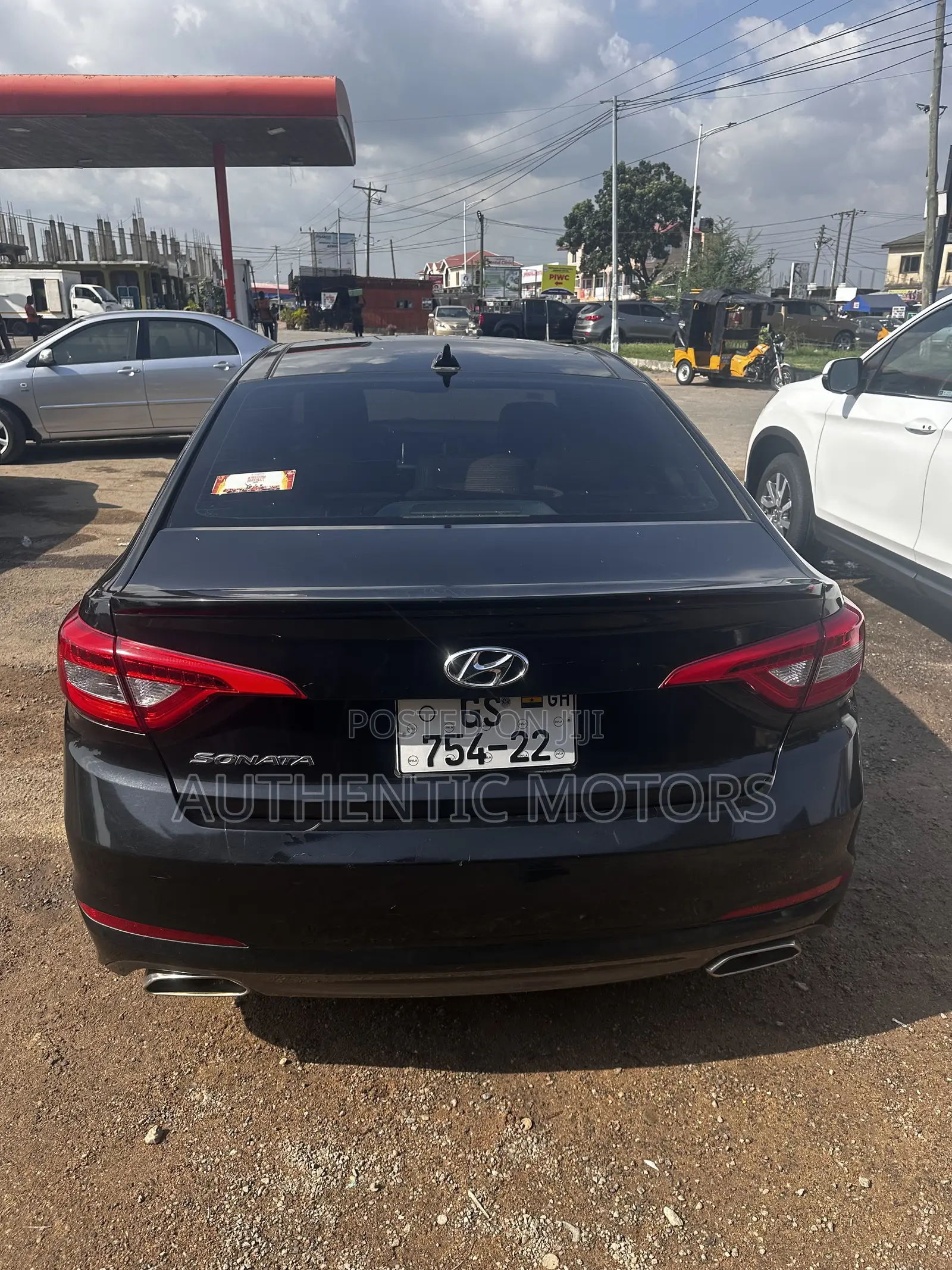 Hyundai Sonata Limited Sedan FWD (2.4L 4cyl 6A) 2017 Black