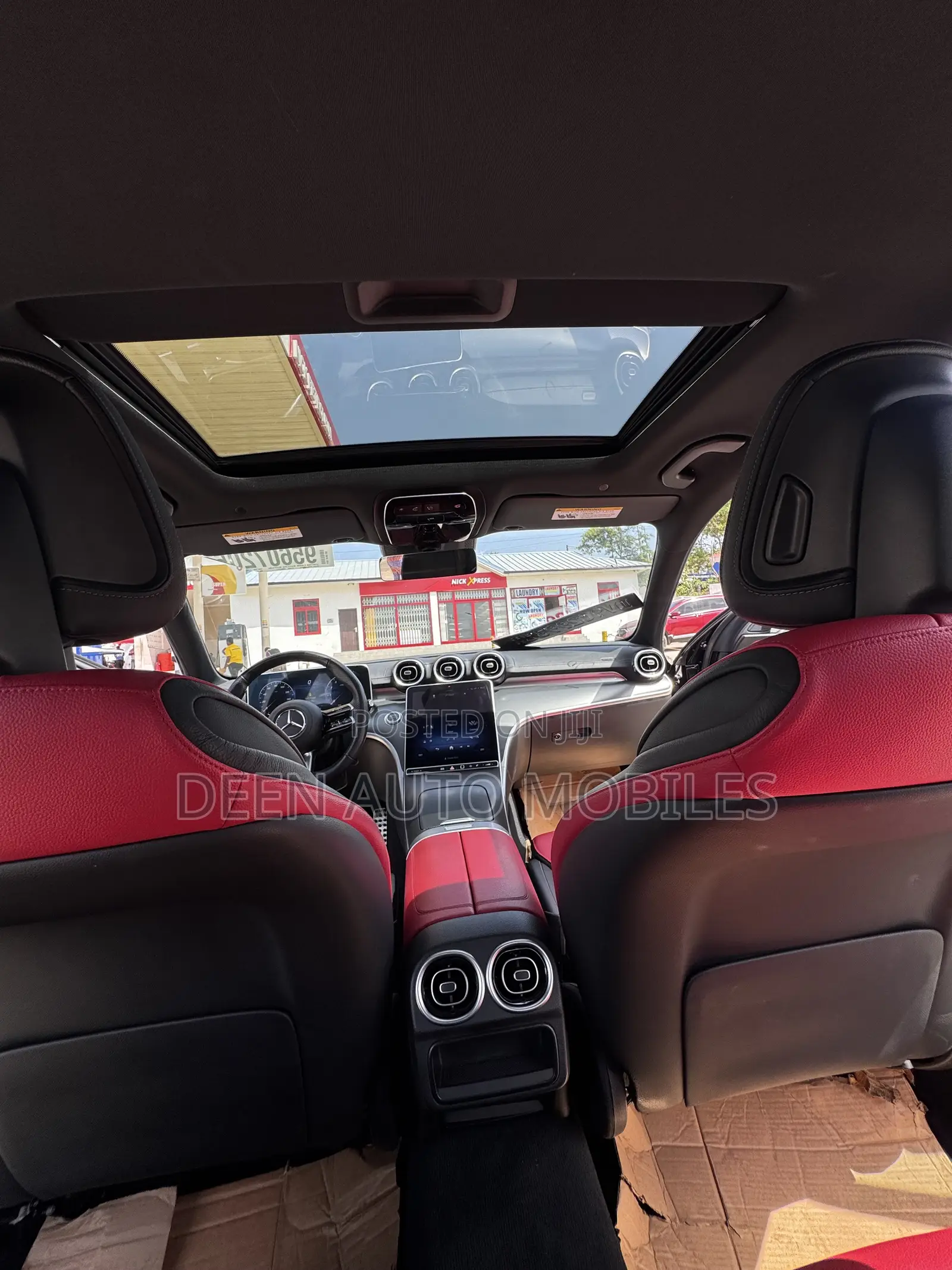 Mercedes-Benz C300 2023 Black