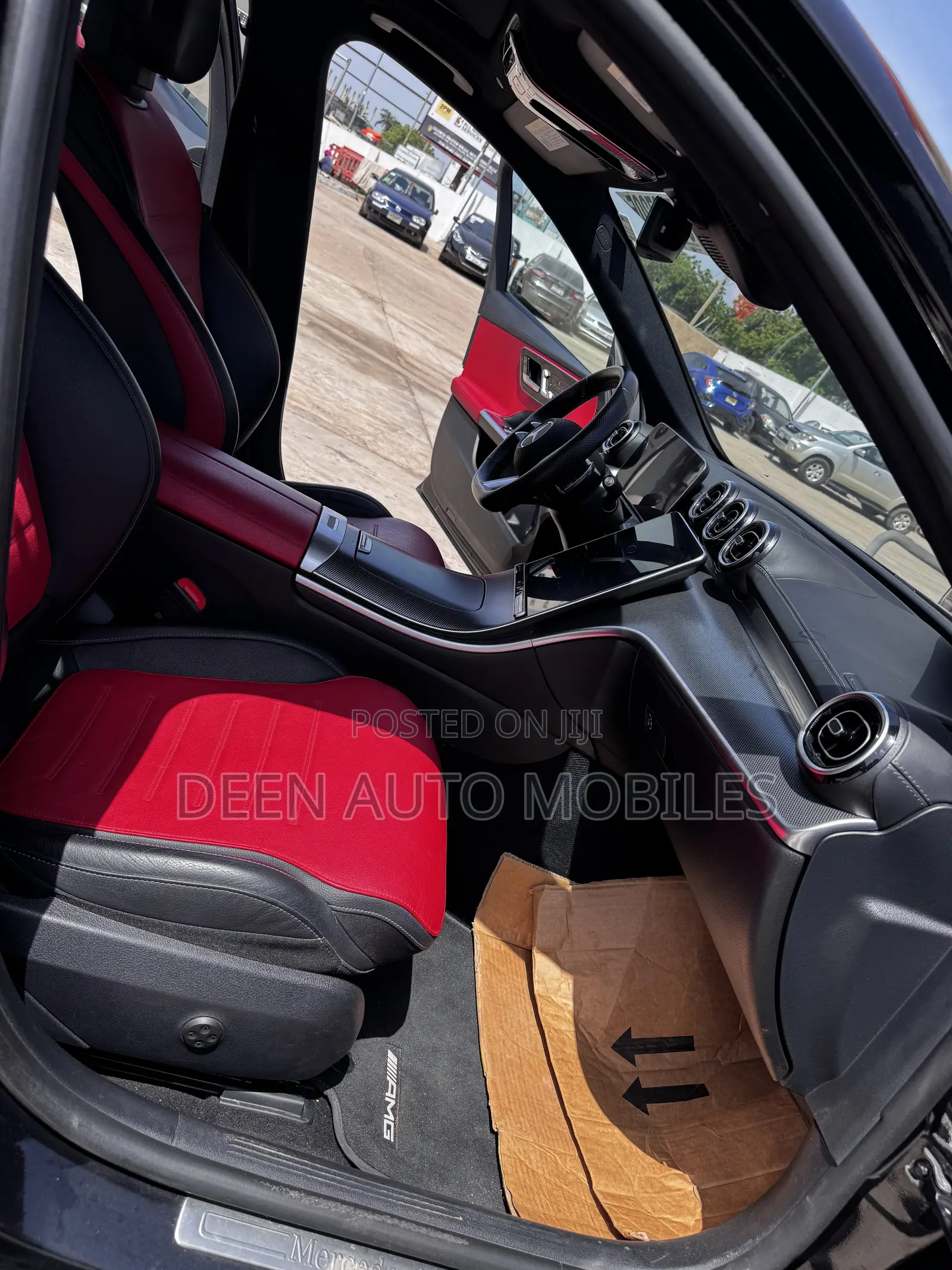 Mercedes-Benz C300 2023 Black