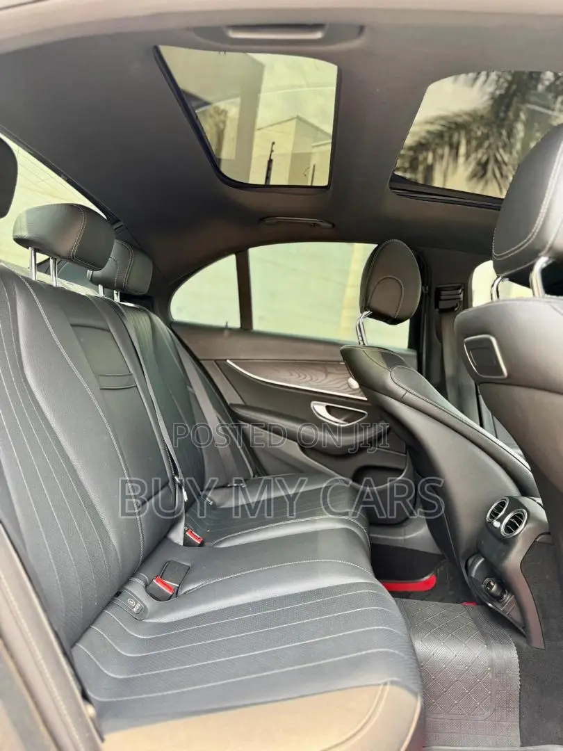 Mercedes-Benz E300 2019 White