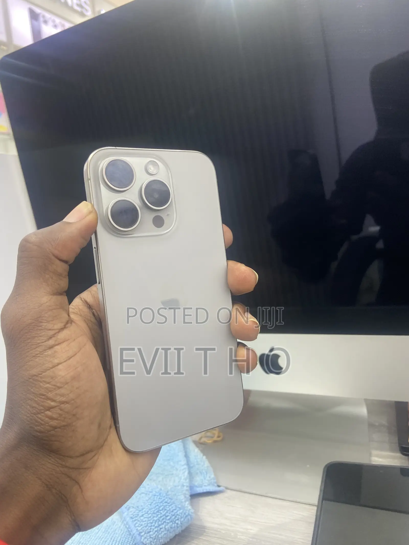 Apple iPhone 15 Pro 128 GB Gray