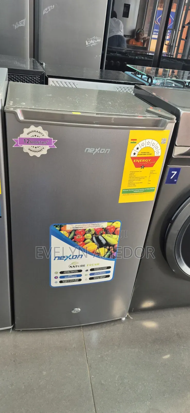 Single Door Nexon Table Top Fridge 85l With Lock and Key for Sale