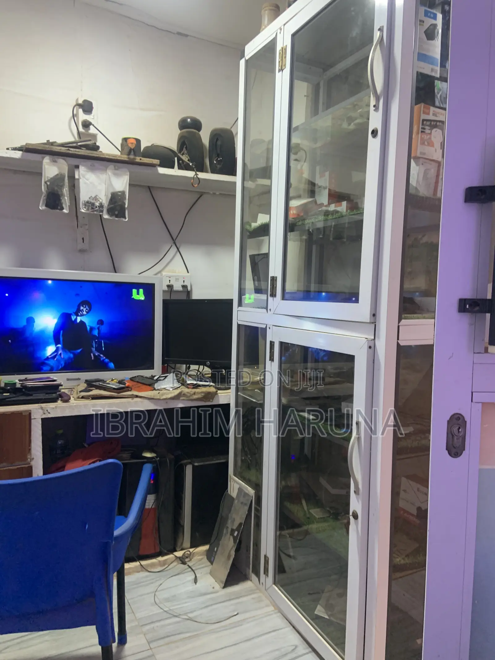 Phone Shop for Sale