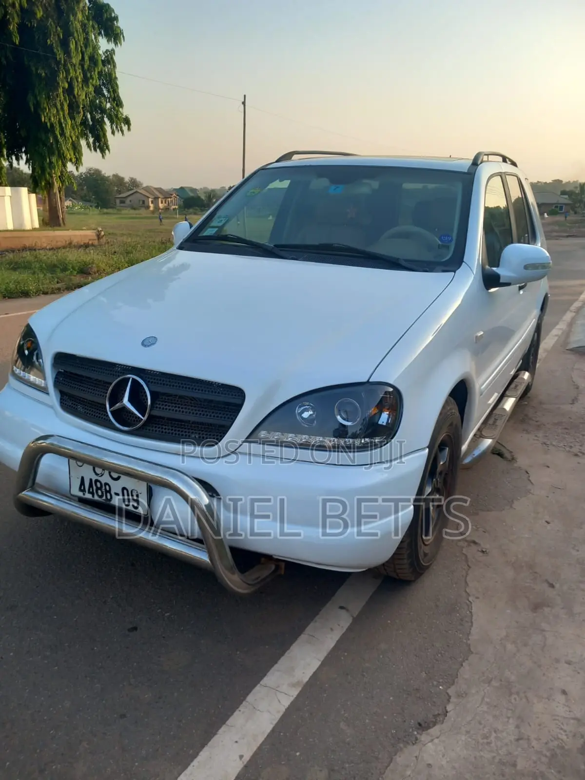 Mercedes-Benz M Class ML 320 2001 White