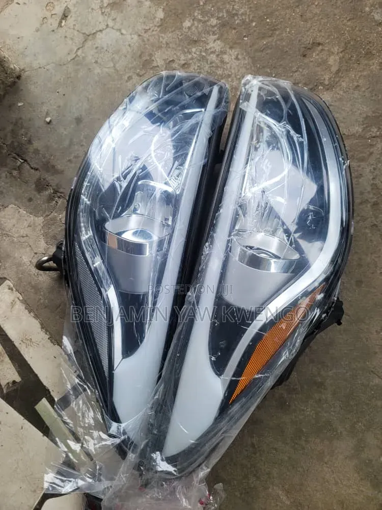 Hyundai Tucson Ix35 2012-2015 Head Lamp