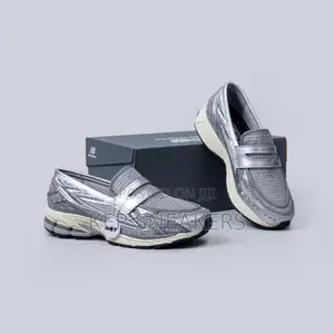 New Balance 1906l Loafer