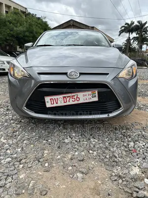 Scion iA 2015 Gray