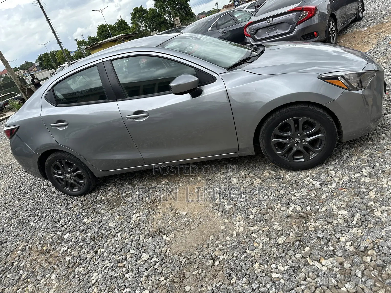 Scion iA 2015 Gray