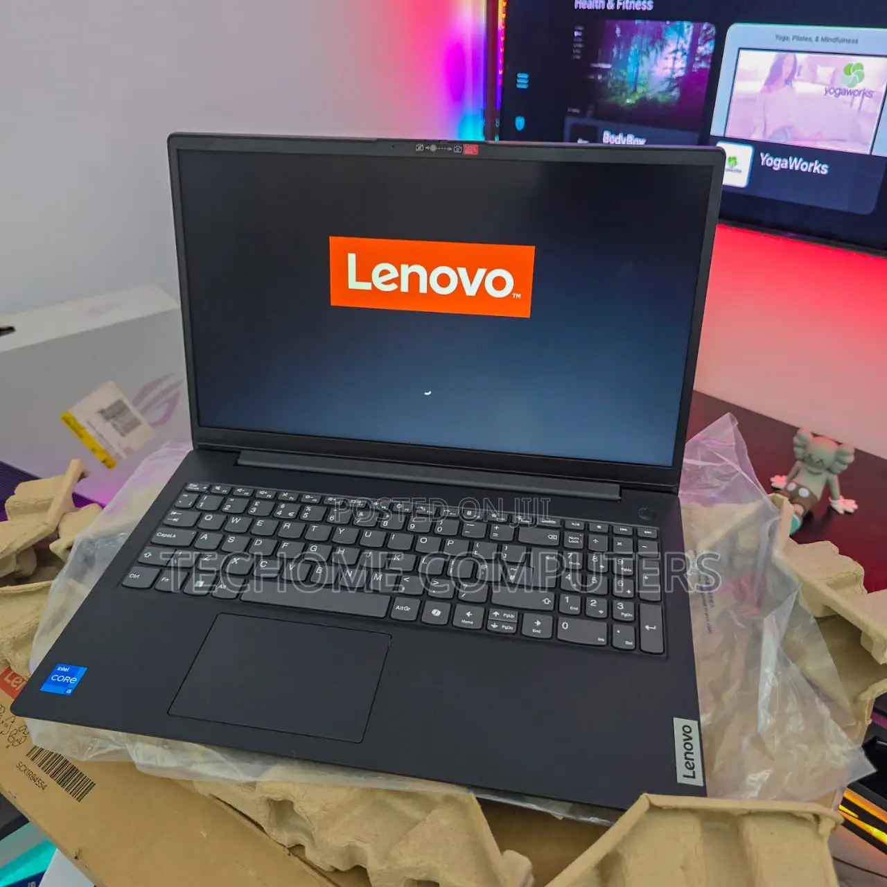 New Laptop Lenovo V15 16GB Intel Core i7 SSD 512GB