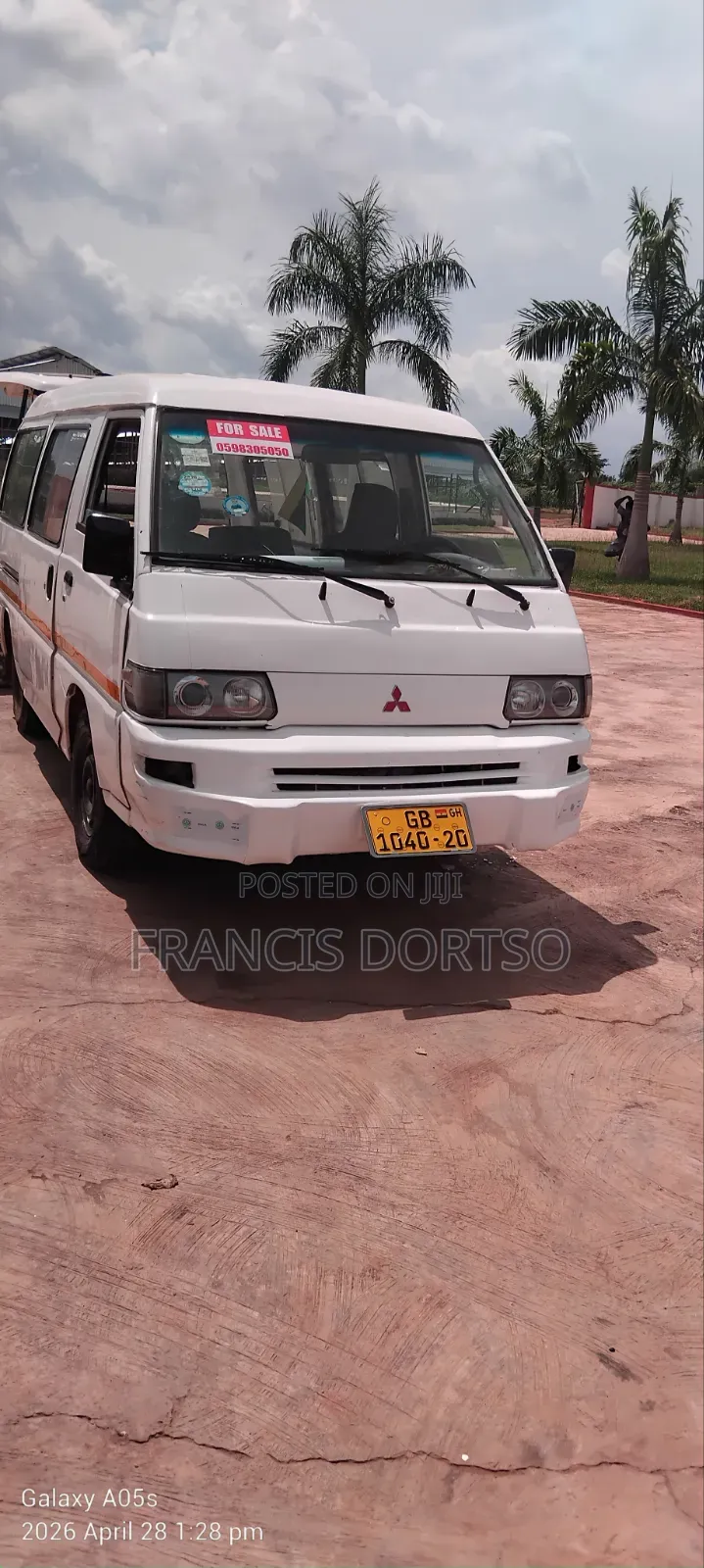 Hyundai H-100 2000 White