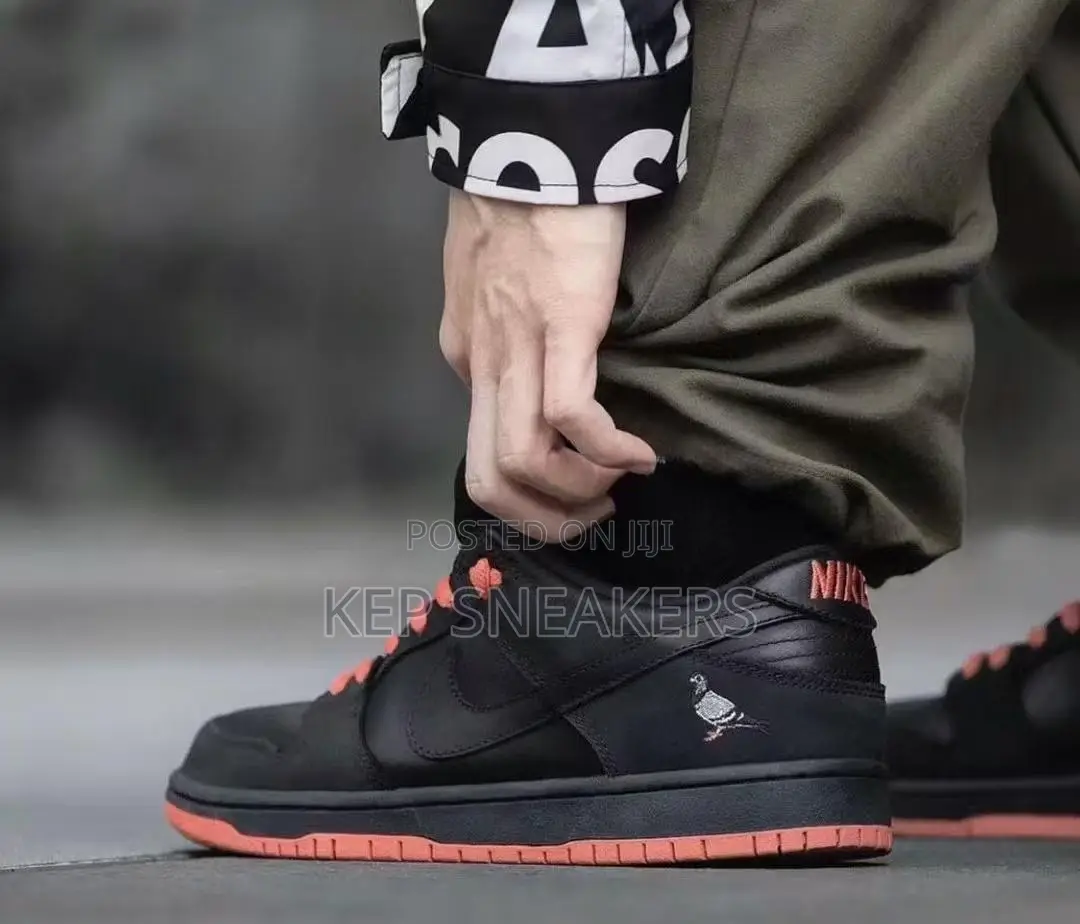 Nike Sb Dunk Low TRD Qs Black Pigeon