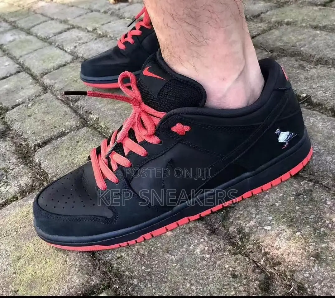 Nike Sb Dunk Low TRD Qs Black Pigeon