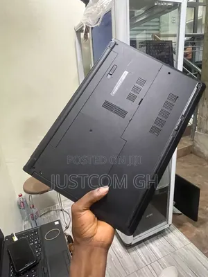 Laptop Dell Vostro 15 3559 8GB Intel Core i5 HDD 500GB